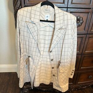 Elegant Cream Checkered Blazer